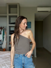 Keyhole Crop Top