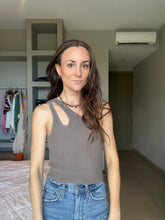 Keyhole Crop Top