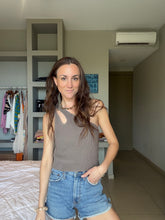 Keyhole Crop Top