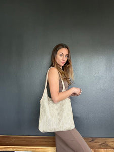 Natural Straw Slouchy Tote