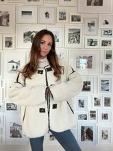 Sherpa Fleece Clasp Jacket