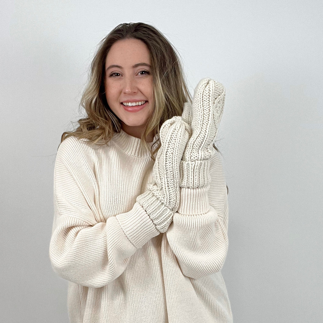 Cable Knit Mitten