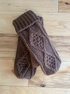 Cable Knit Mitten